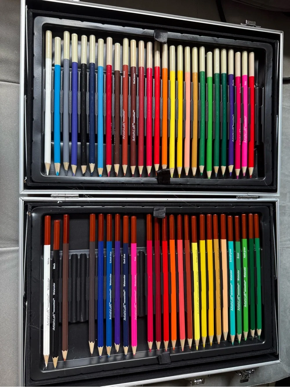 Artist's Multi-Color Home Office Art Set - Complete Painting & Drawing Kit